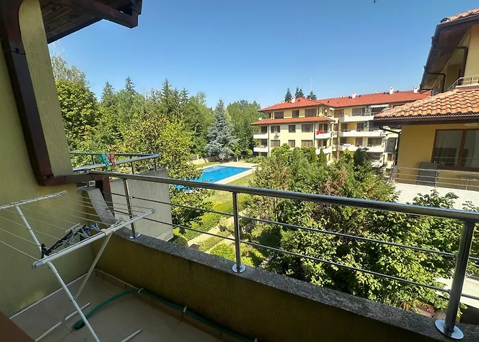 Sunny Seasons View Sea&pool 比亚拉